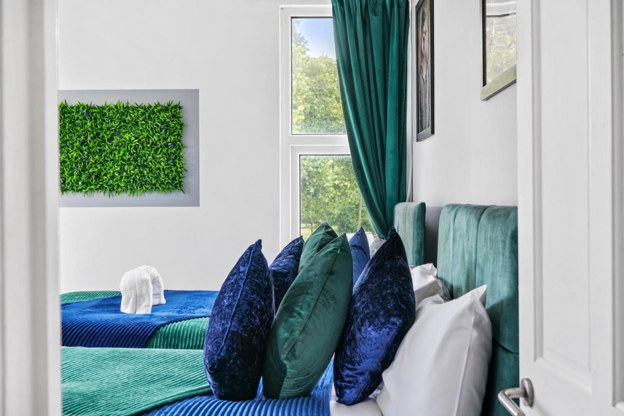 The Emerald Gem - Overlooking The Park Apartment Bristol Luaran gambar